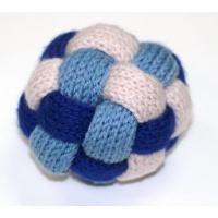 img_5041_knitted_ball_blue